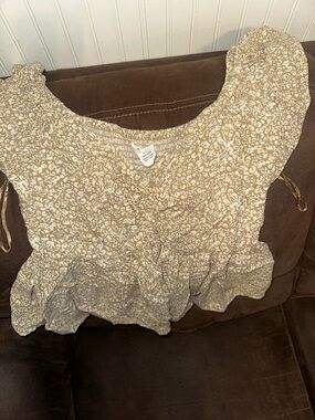 Joie Beige and White Floral Ruffled Peplum Top